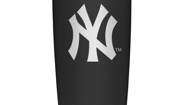 MLB-Drinkware-Dealer-Images-20oz-Tumbler-BLACK-New-York-Yankees-2400x2400-200080